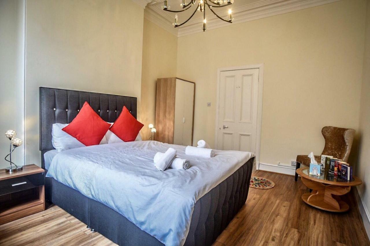 Edinburgh Ground Floor City Centre Flat Close To Princess Street エクステリア 写真