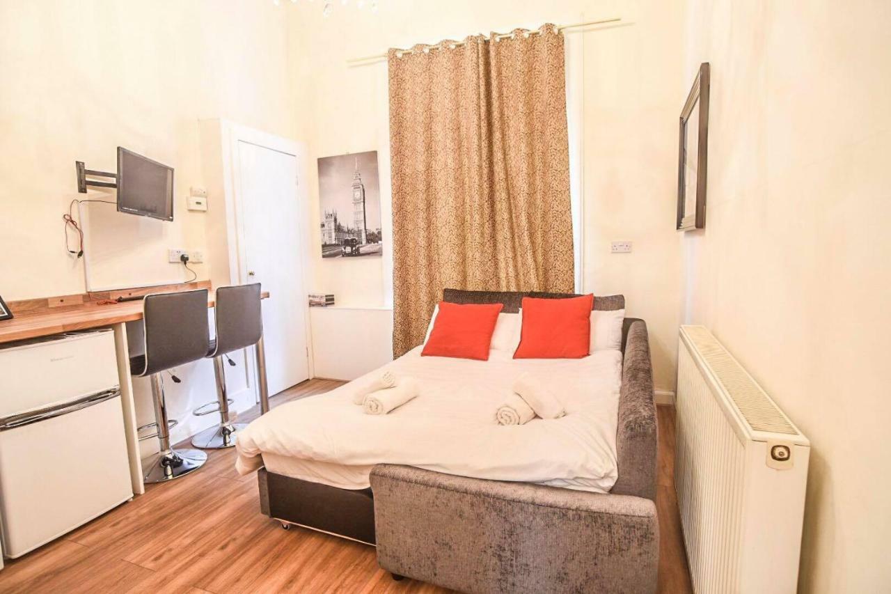 Edinburgh Ground Floor City Centre Flat Close To Princess Street エクステリア 写真