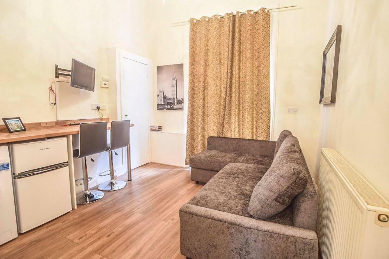Edinburgh Ground Floor City Centre Flat Close To Princess Street エクステリア 写真