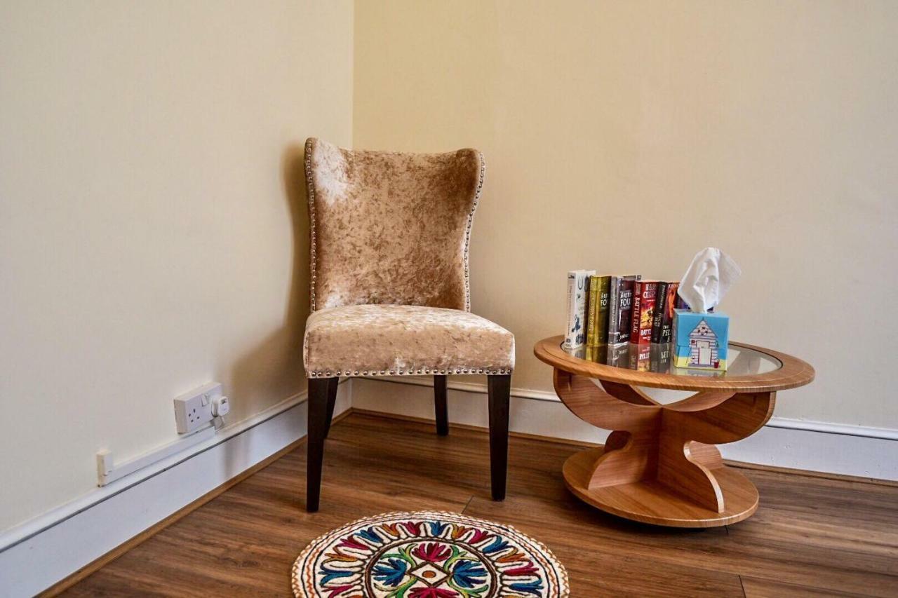 Edinburgh Ground Floor City Centre Flat Close To Princess Street エクステリア 写真