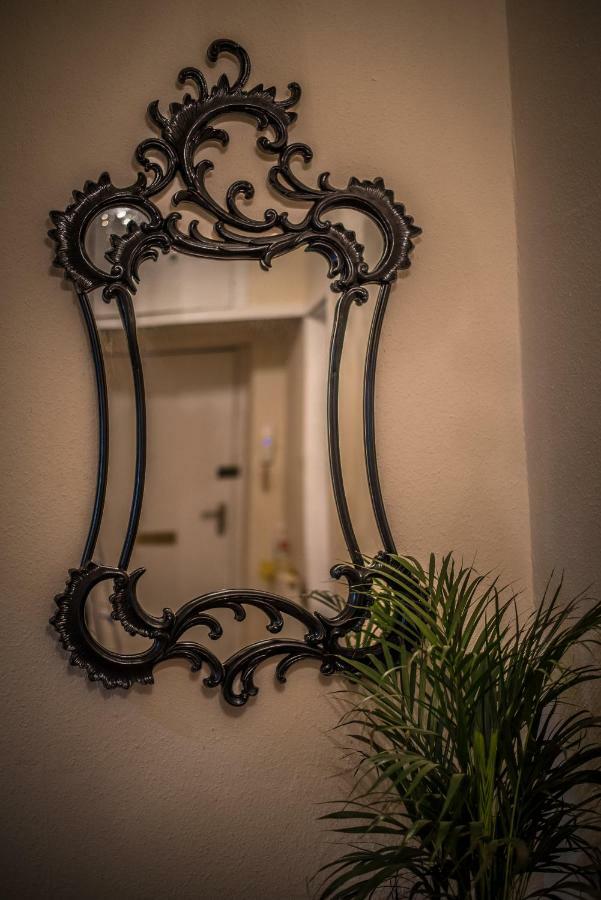 Edinburgh Ground Floor City Centre Flat Close To Princess Street エクステリア 写真